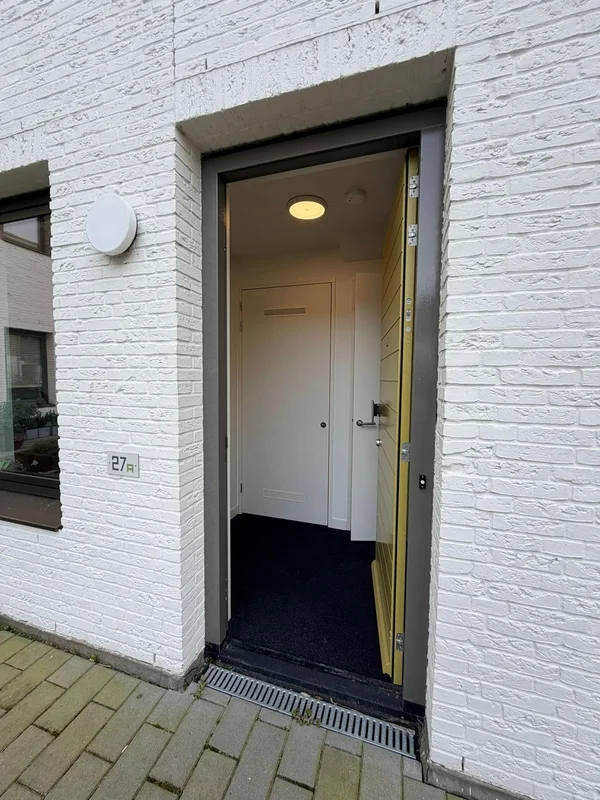 House Image 2