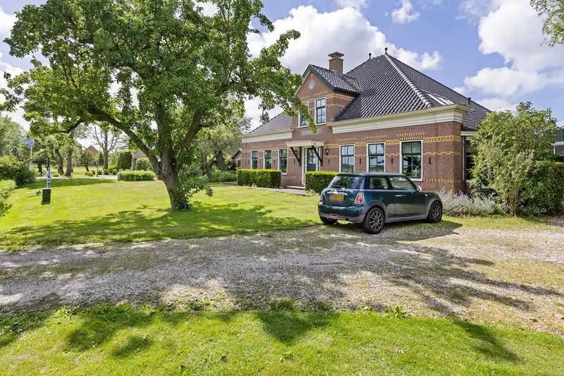 House Exterior