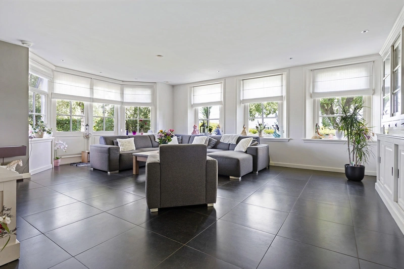 House Image 3