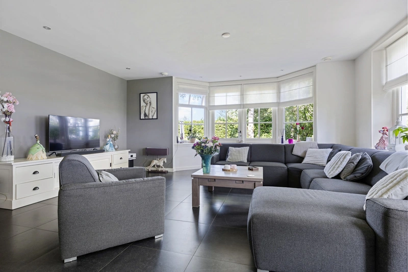 House Image 4