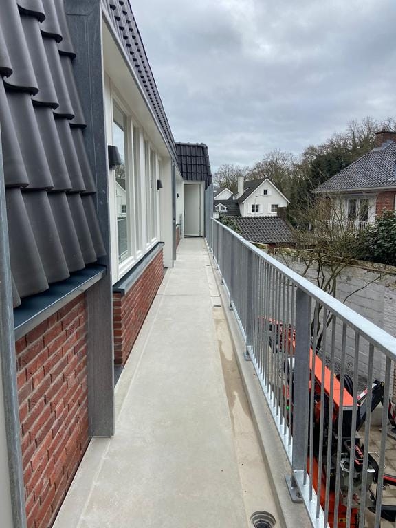 House Image 3