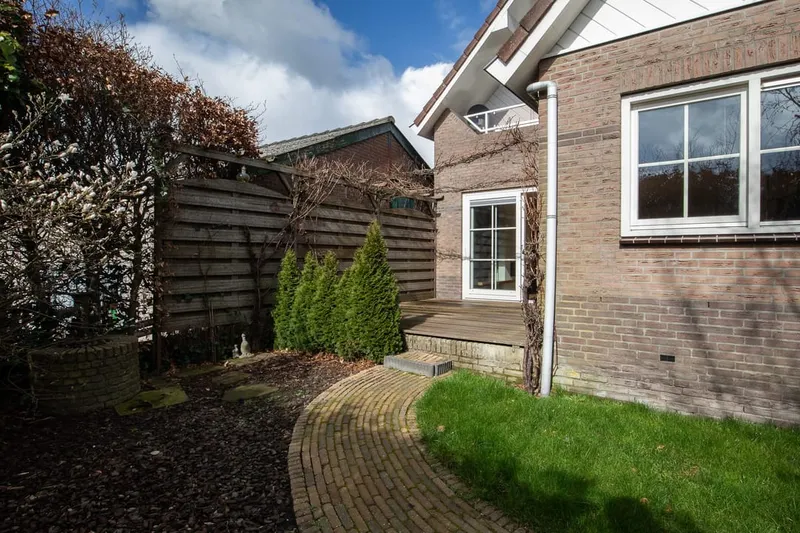 House Image 3