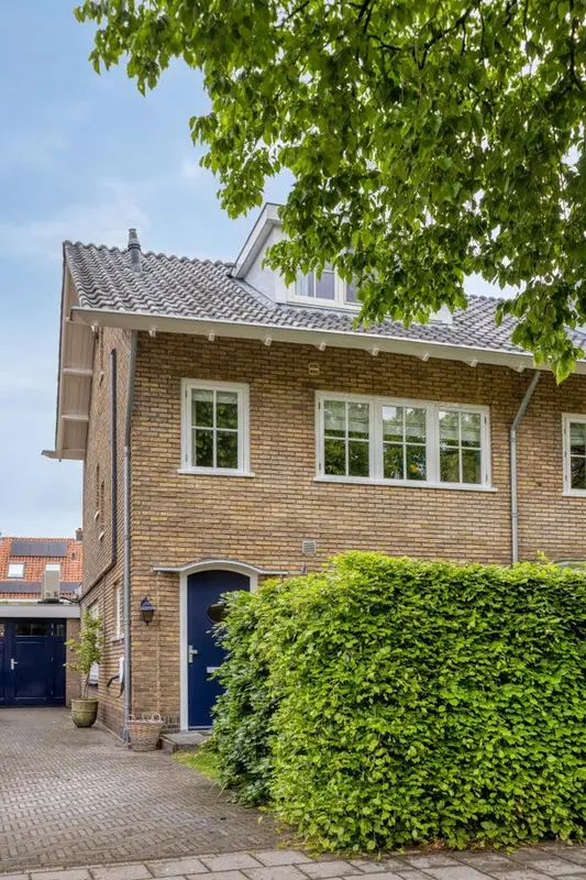 House Image 3