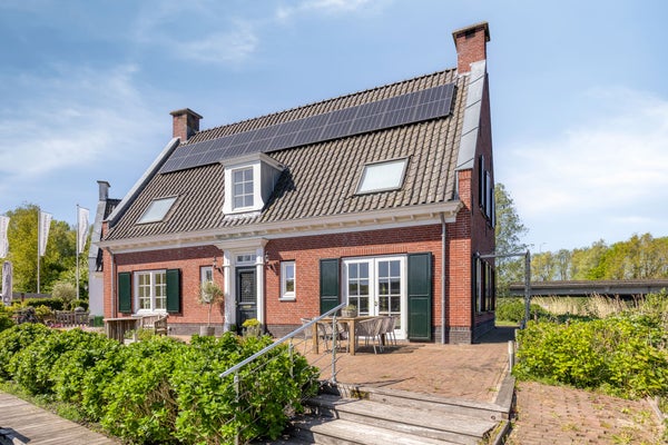 recent house
