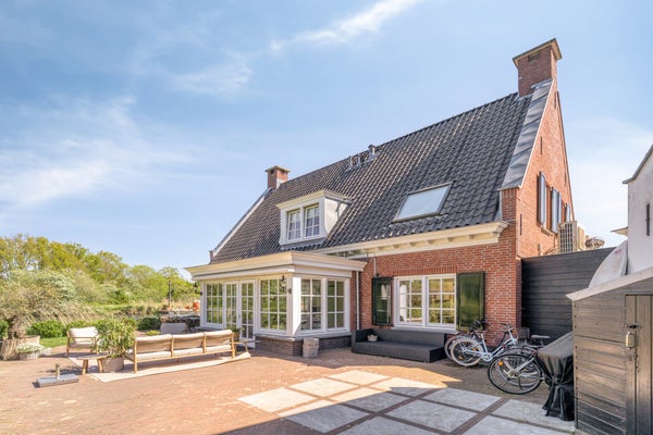 House Exterior