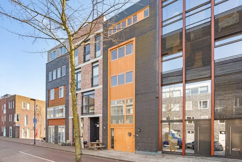House Image 2