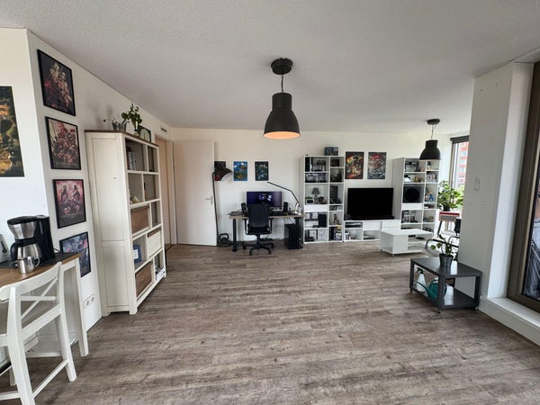 House Image 3