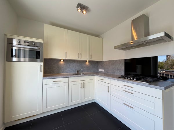 House Image 3