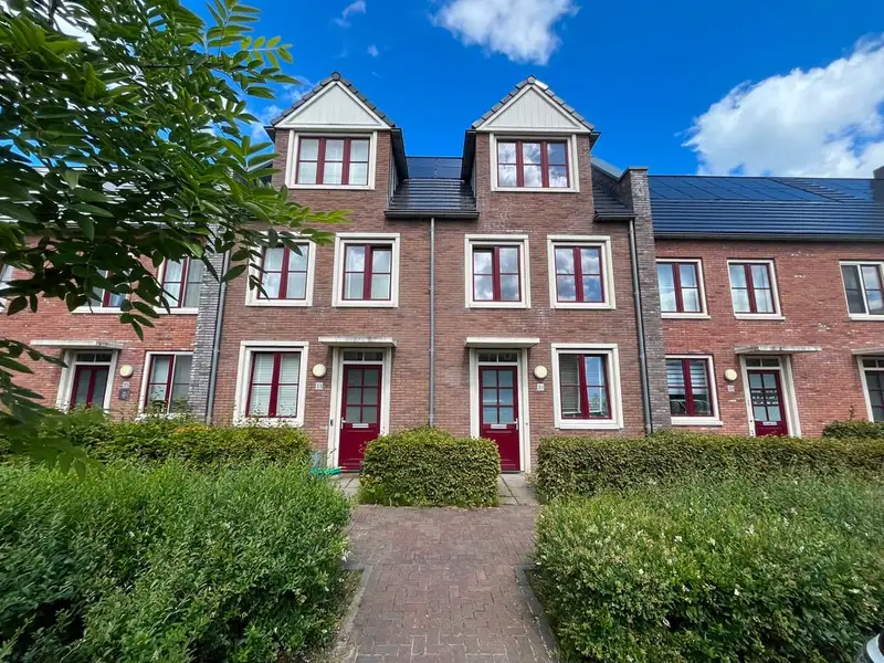 House Image 2