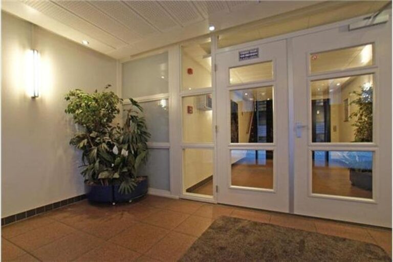 House Image 2