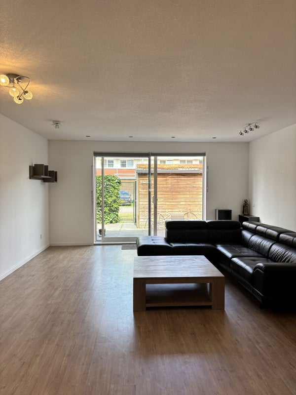 House Image 3