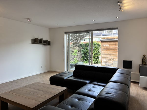 House Image 4