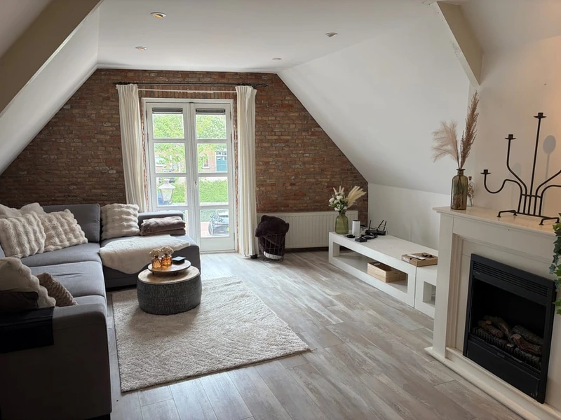 House Image 4