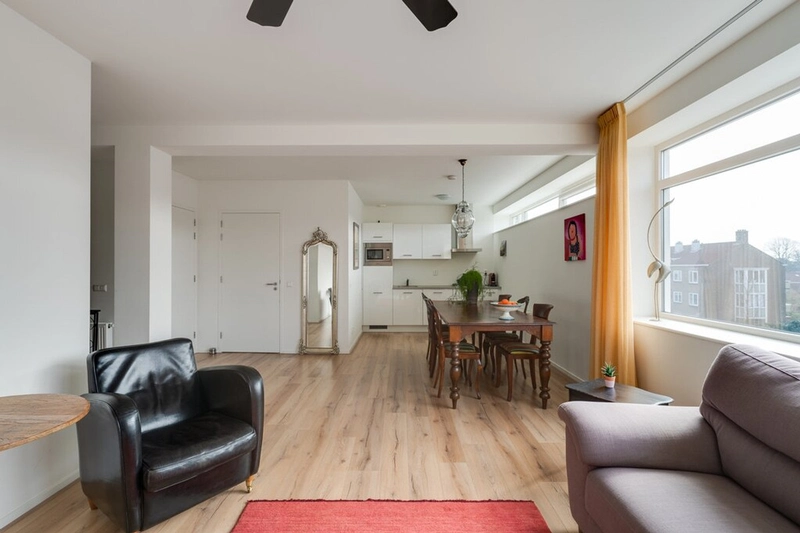 House Image 4