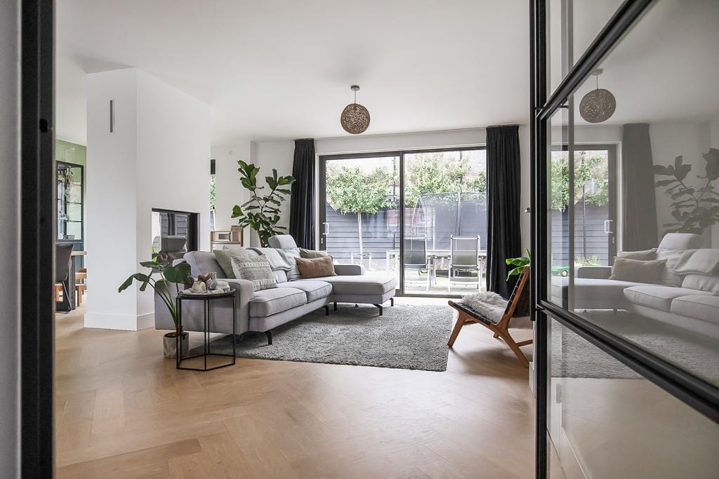 House Image 2