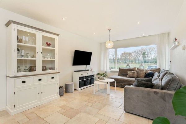 House Image 5