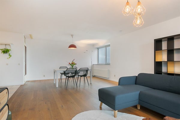 House Image 4