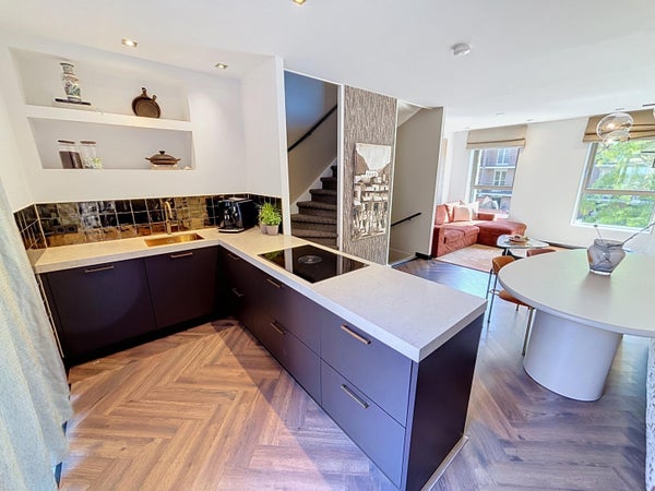 recent house