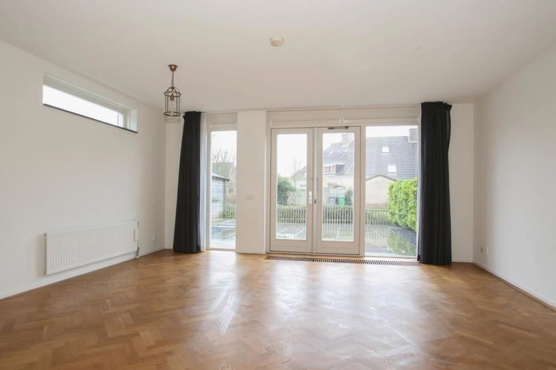 House Image 5