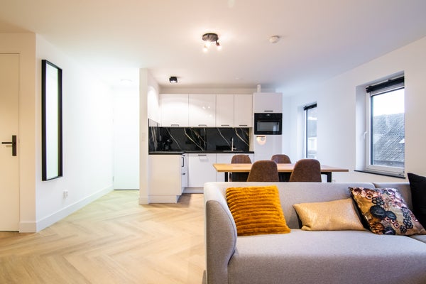 House Image 5