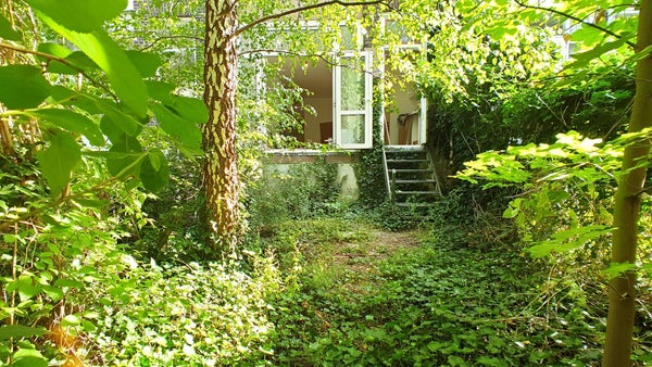 House Exterior