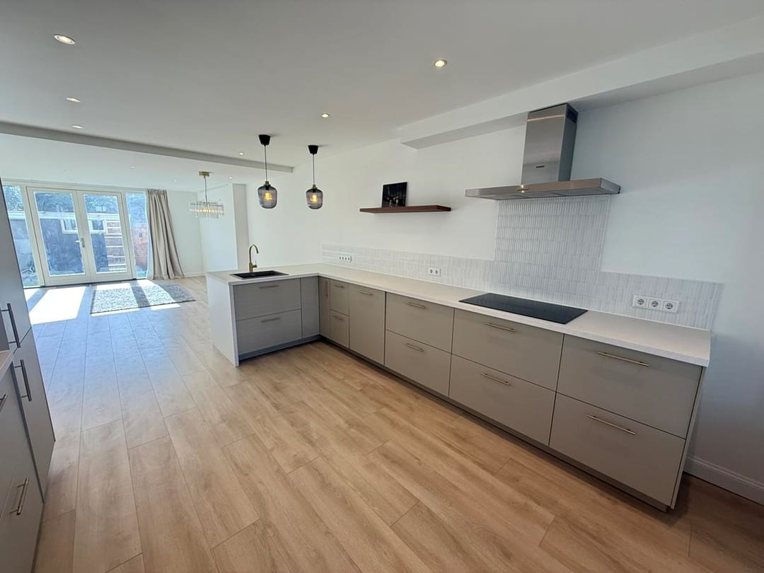 House Image 3