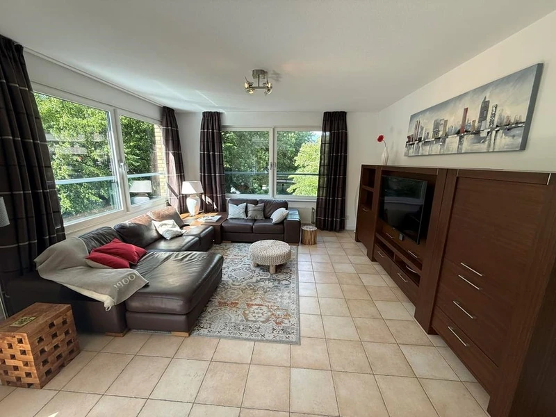 House Image 3