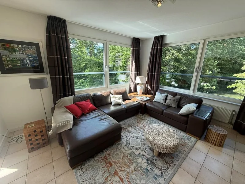 House Image 4