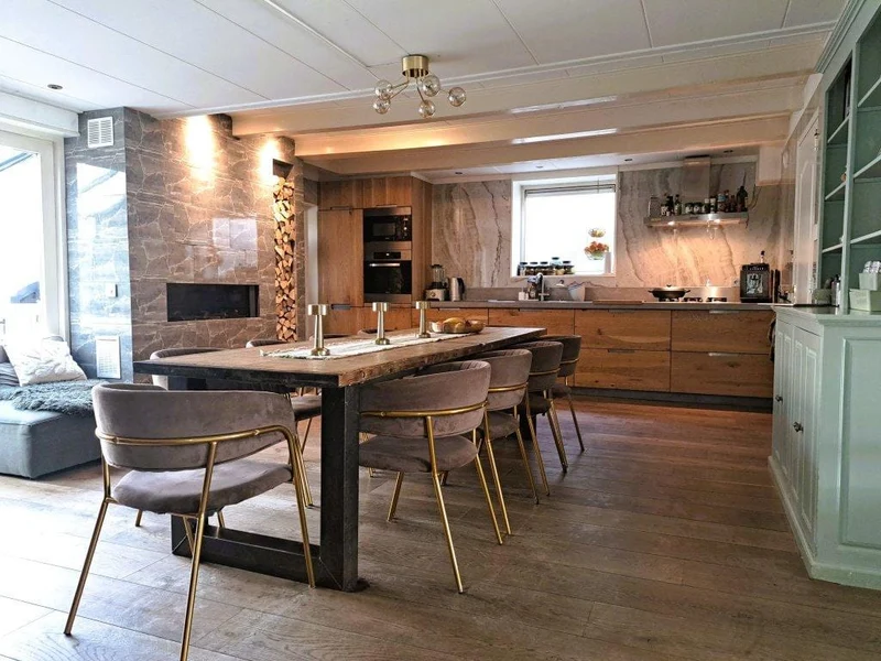 House Image 5