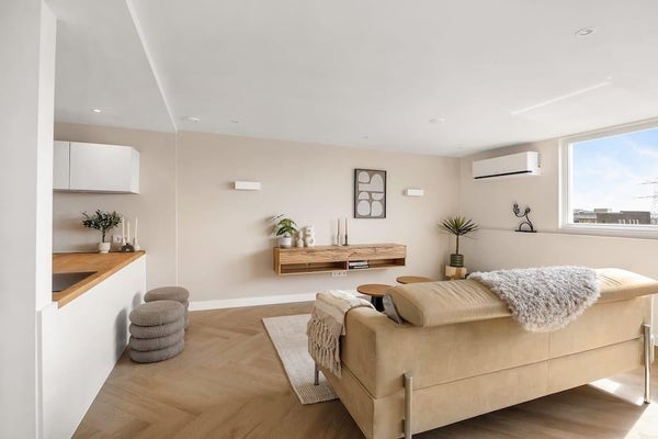 House Image 4
