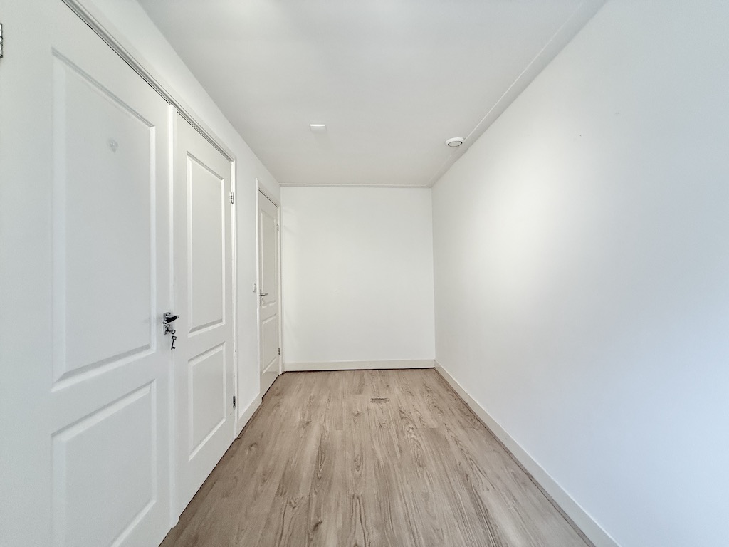 House Image 5
