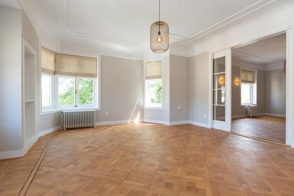 recent house