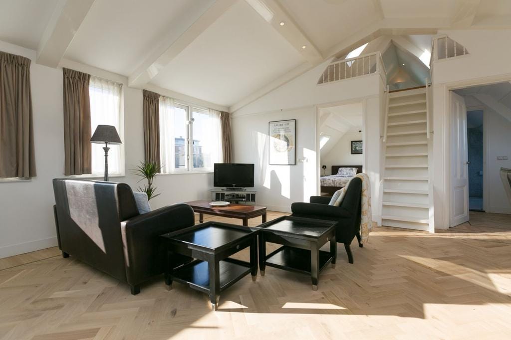 House Image 4
