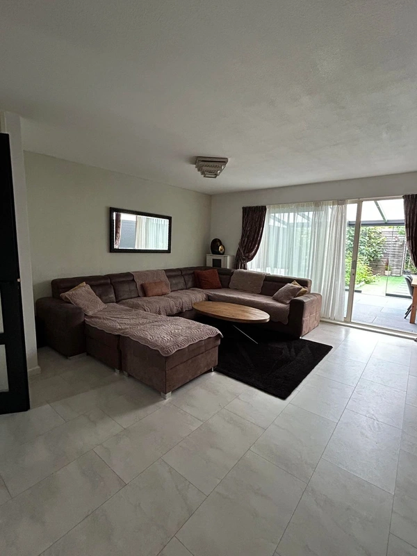 House Image 4