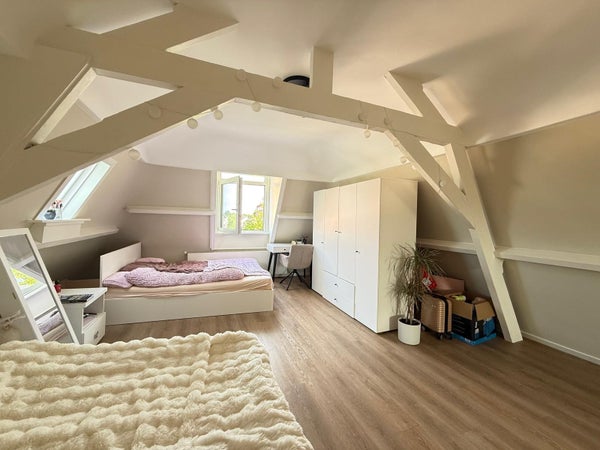 House Image 2