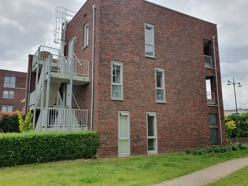 House Image 4