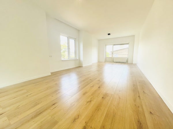 House Image 2