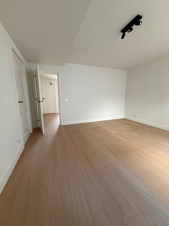 House Image 5