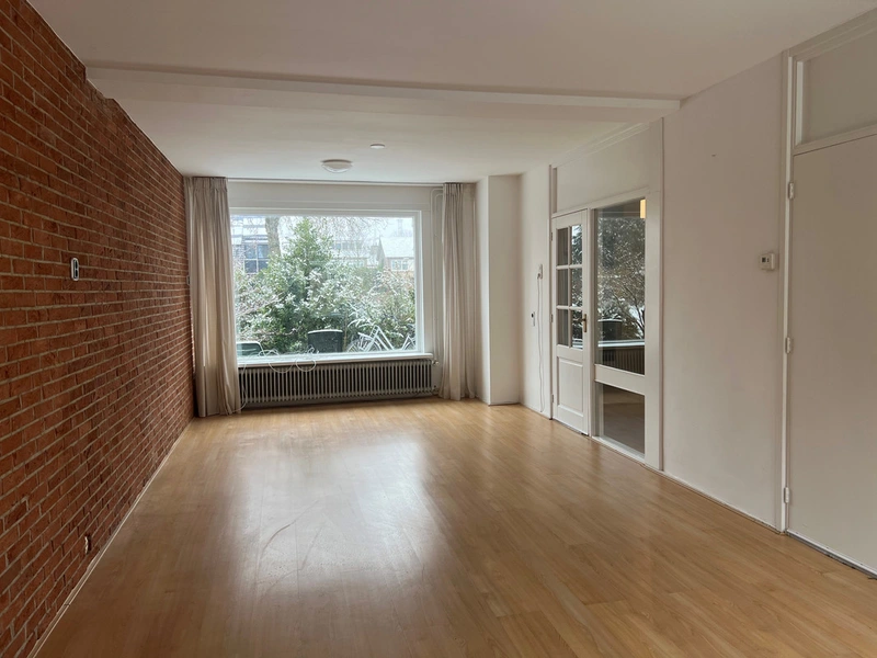 House Image 3