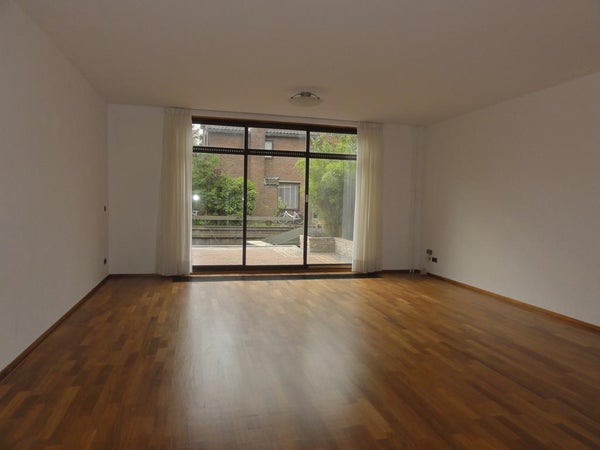 House Image 5