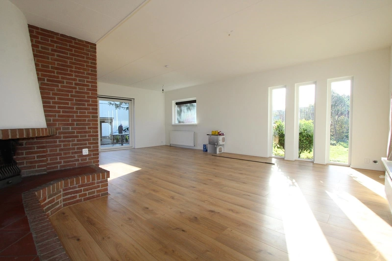 House Image 2