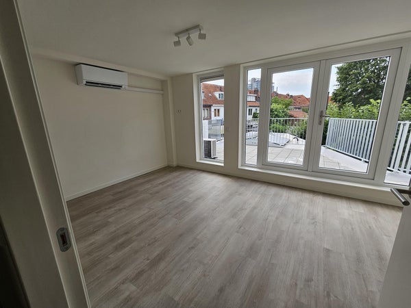 House Image 2