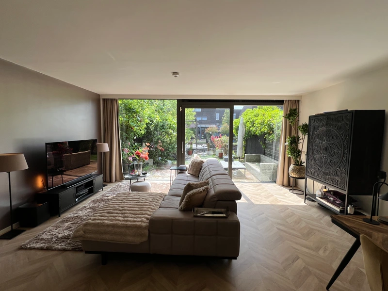 House Image 4