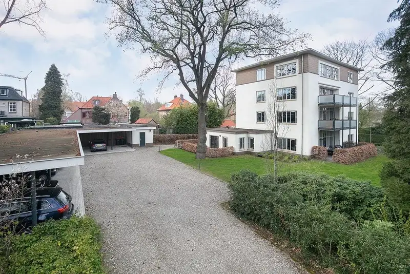 House Image 2
