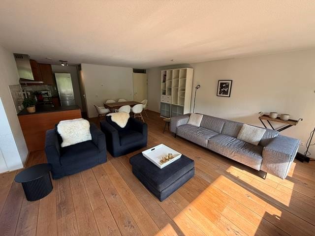 House Image 3