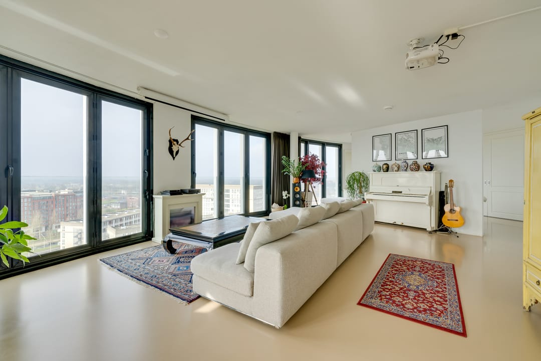 House Image 2