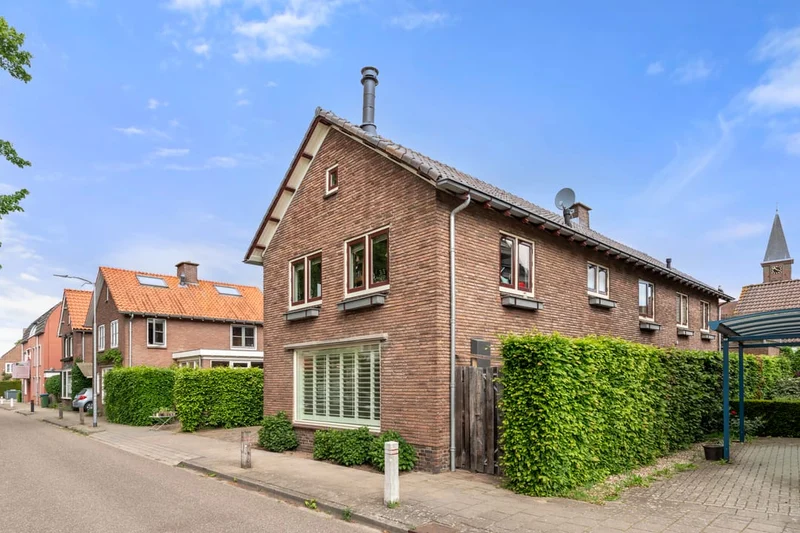 House Image 2