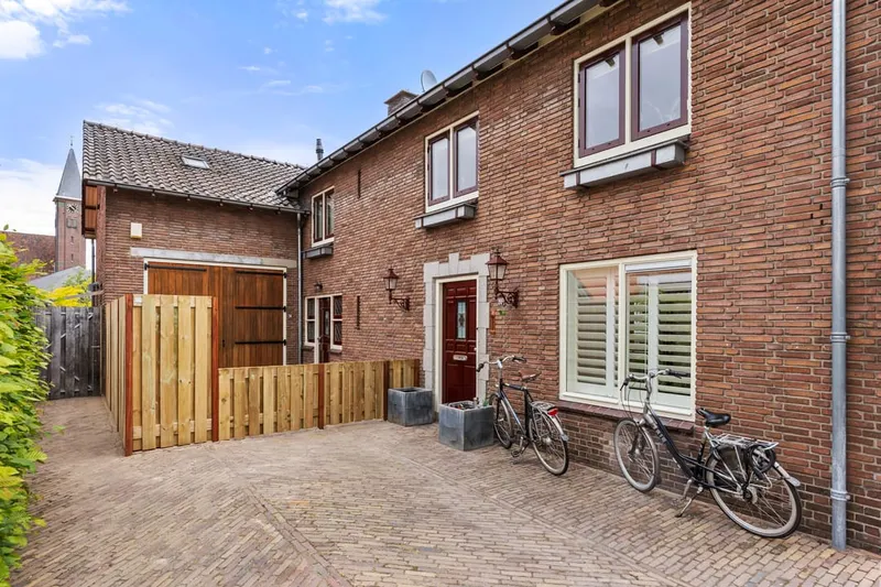 House Image 3