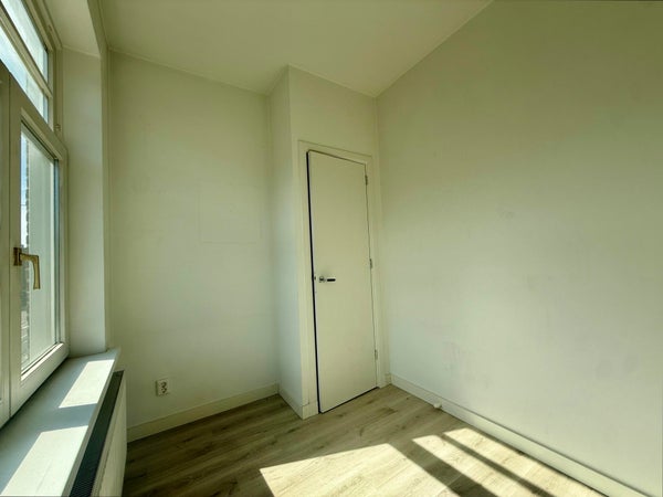 House Image 4