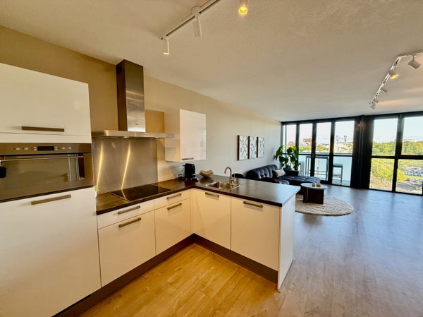House Image 5